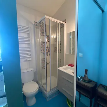 19 Mezzanine,calme,ensoleille Apartament